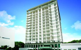 โรงแรมแคนทารี่ อยุธยา